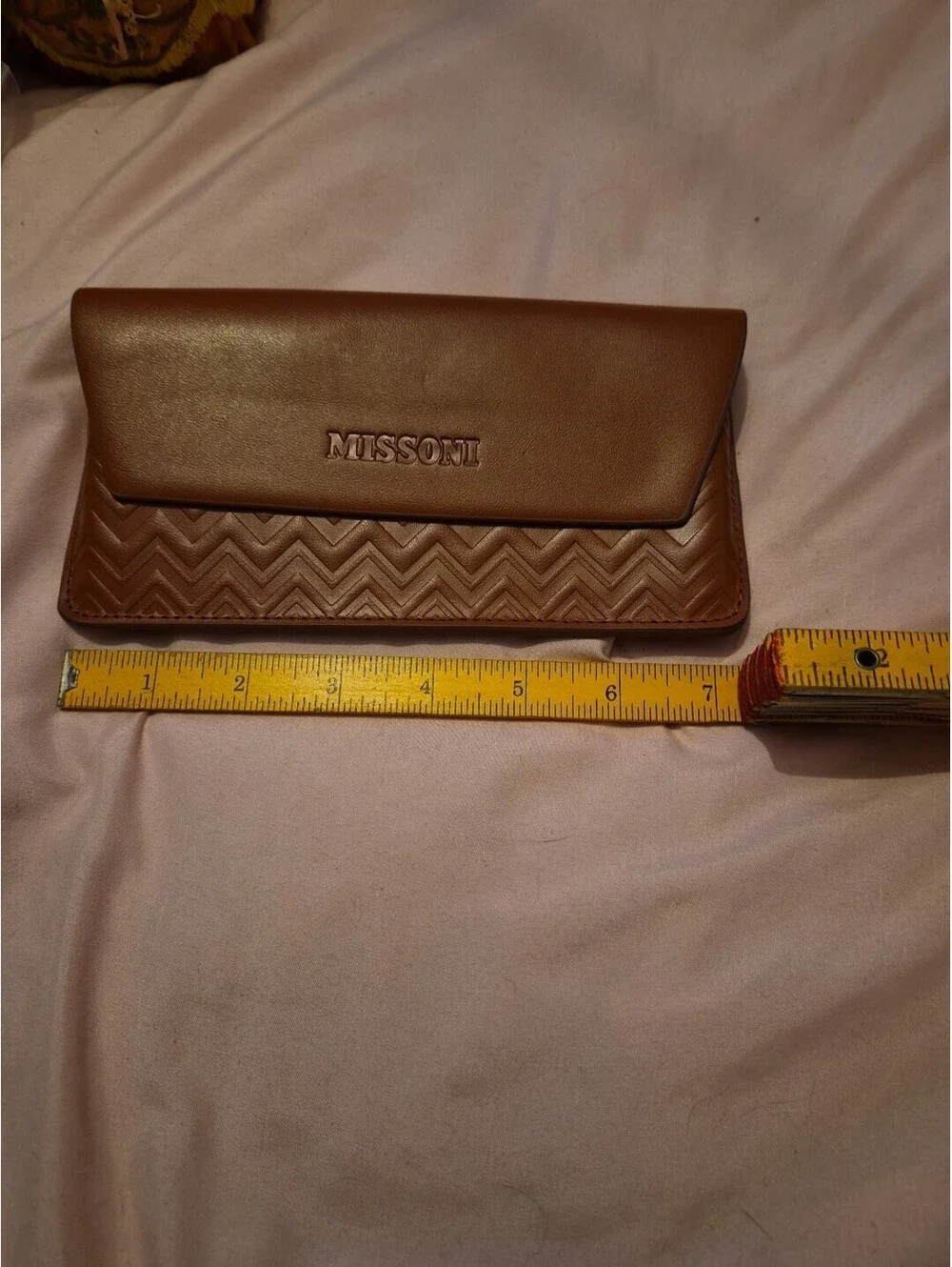 MISSONI TAN LEATHER SUNGLASSES CASE FELT LINED MAGNETIC CLOSE NWOT